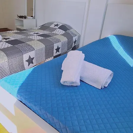 Napa Blue Apartman Ajía Nápa